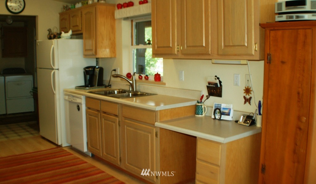 58 Star Flower Road Winthrop, WA 98862 - Photo 3 of 24 Gallery Image 3