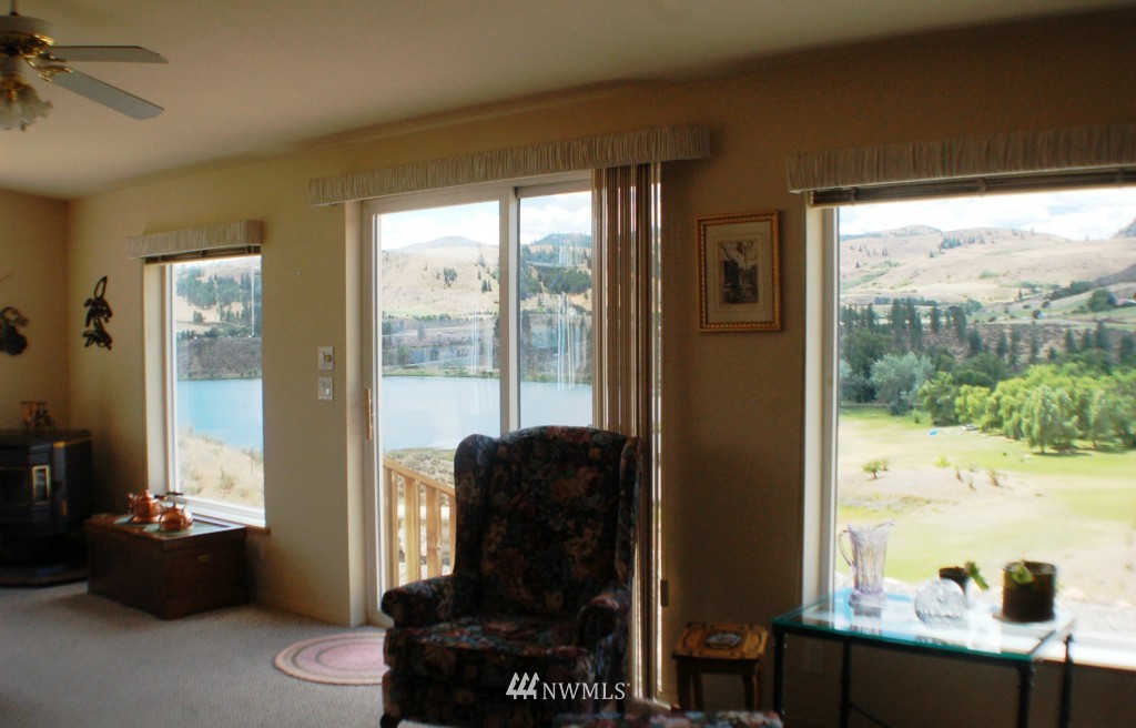58 Star Flower Road Winthrop, WA 98862 - Photo 8 of 24 Gallery Image 8