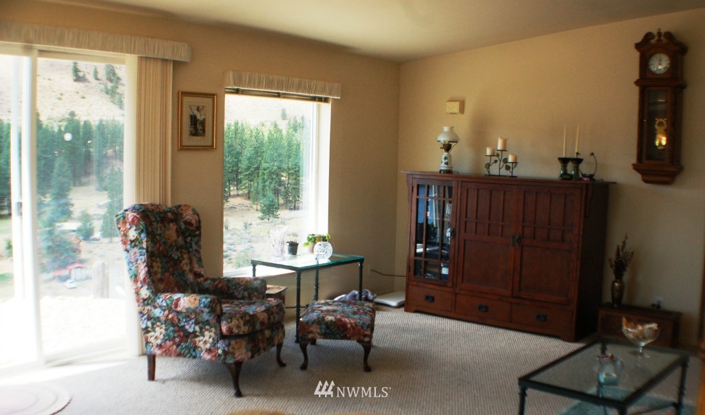 58 Star Flower Road Winthrop, WA 98862 - Photo 10 of 24 Gallery Image 10