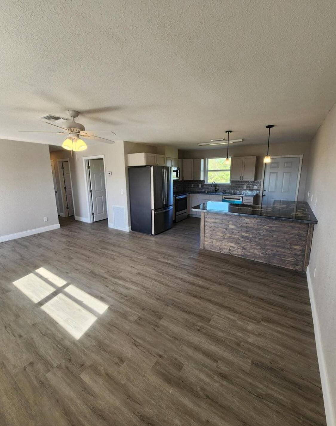 1249 Chobee Street Okeechobee, FL 34974 - Photo 2 of 8 7163034555328360109