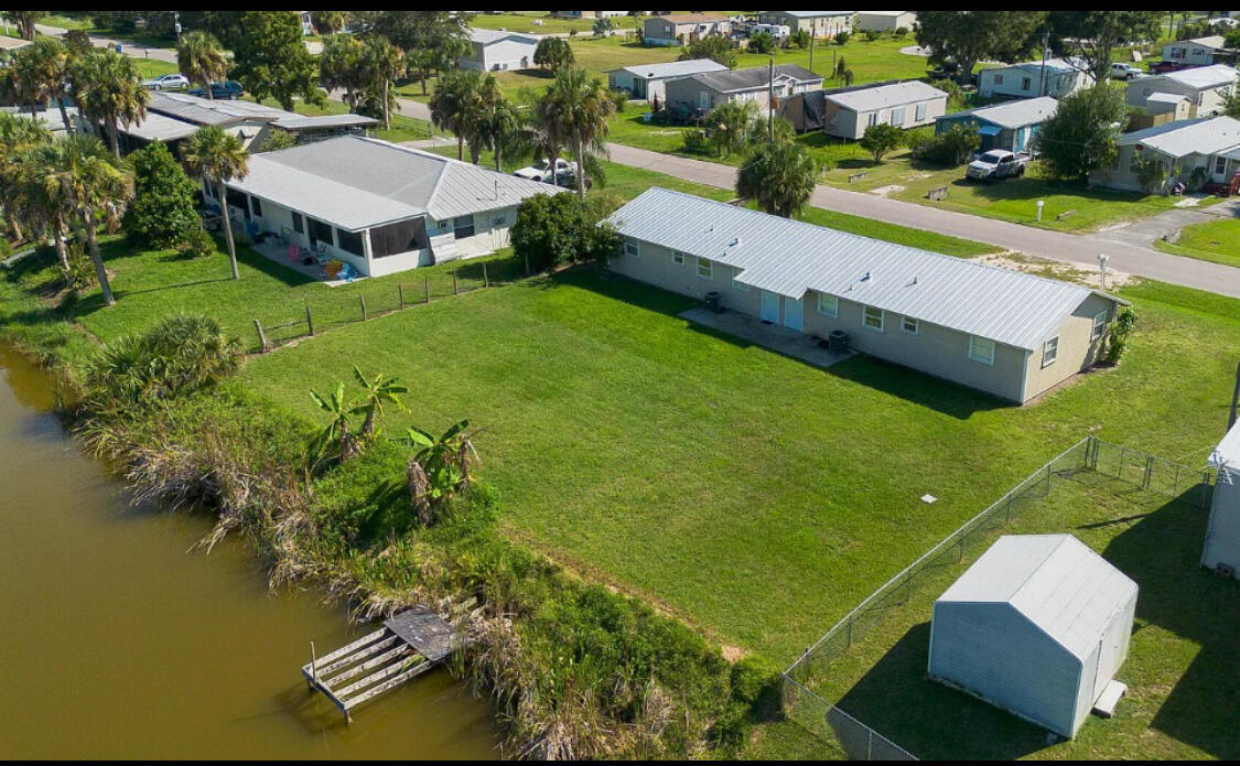 1249 Chobee Street Okeechobee, FL 34974 - Photo 7 of 8 IMG_6542