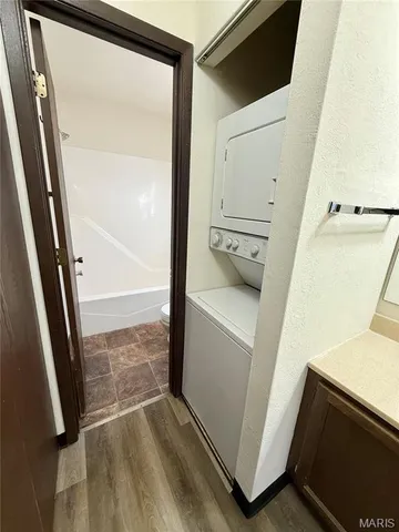 $825 | 145 Ashley Drive, Fairview Heights, IL 62208