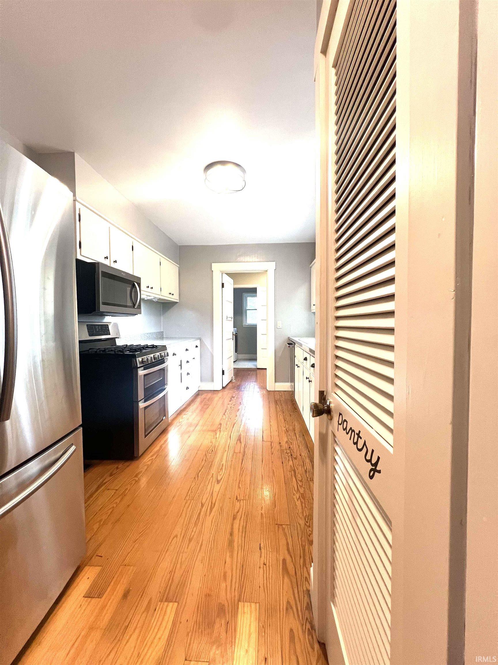 3710 South Leonard Springs Road Bloomington, IN 47403 - Photo 8 of 29