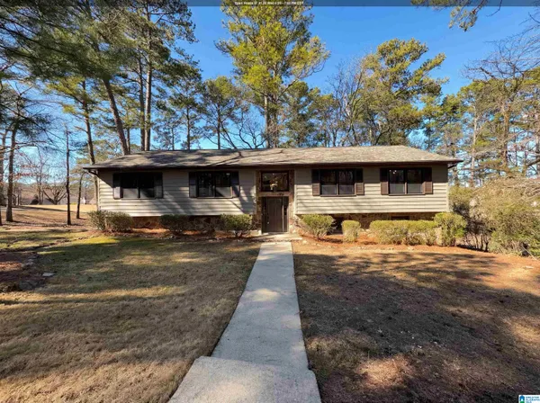 $465,000 | 5048 Kerry Downs Road, Birmingham, AL 35242