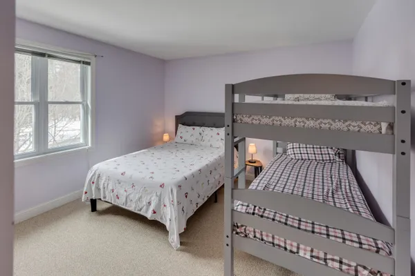 $635,000 | 5 Hillside Circle, Unit 1, Lincoln, NH 03251