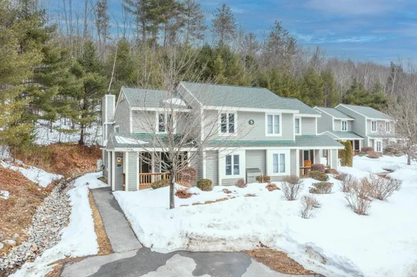 $635,000 | 5 Hillside Circle, Unit 1, Lincoln, NH 03251