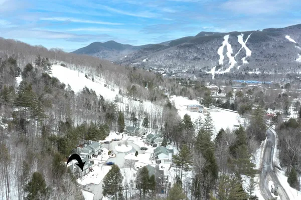 $635,000 | 5 Hillside Circle, Unit 1, Lincoln, NH 03251