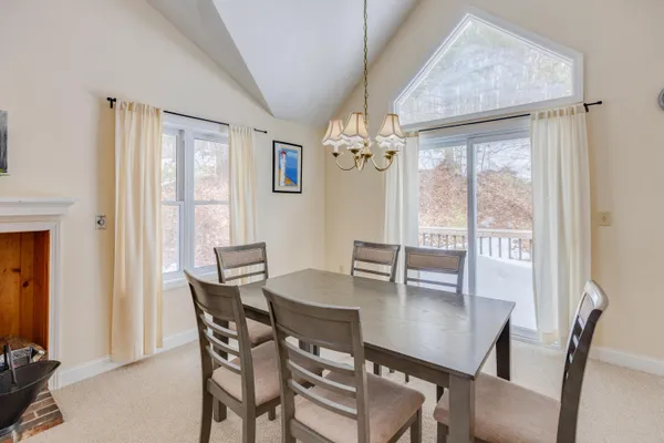 $635,000 | 5 Hillside Circle, Unit 1, Lincoln, NH 03251