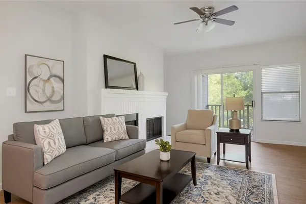 $1,275 | 9507 Kempler Drive, Unit D, Austin, TX 78748