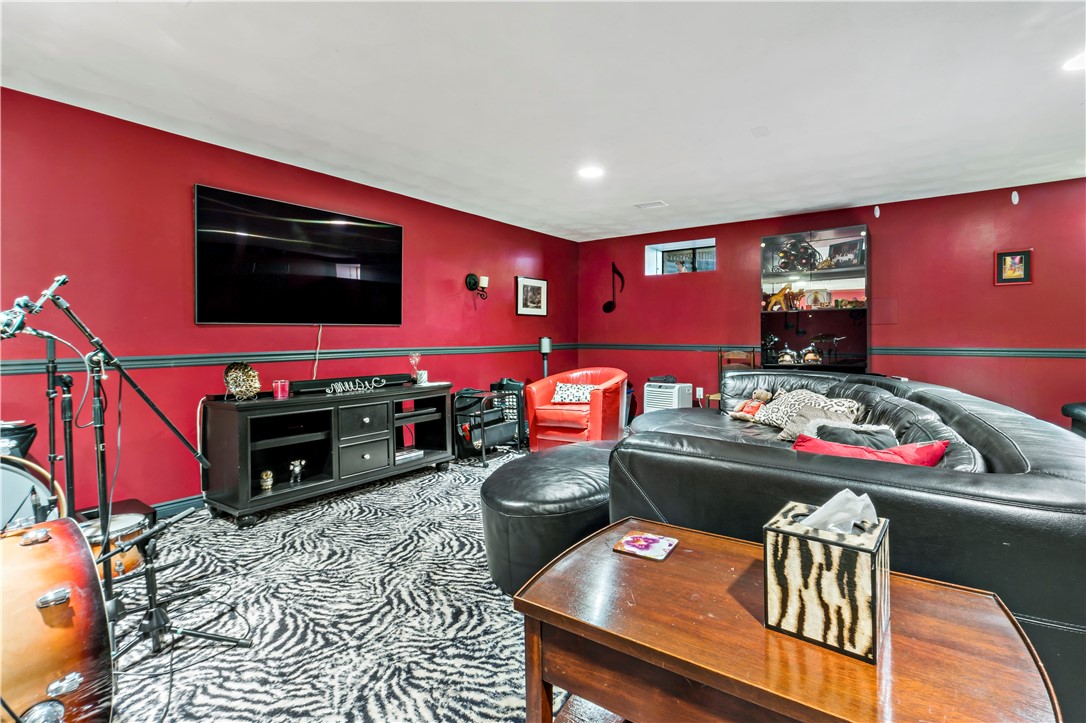 50 Cobblestone Terrace Coventry, RI 02816 - Photo 42 of 44