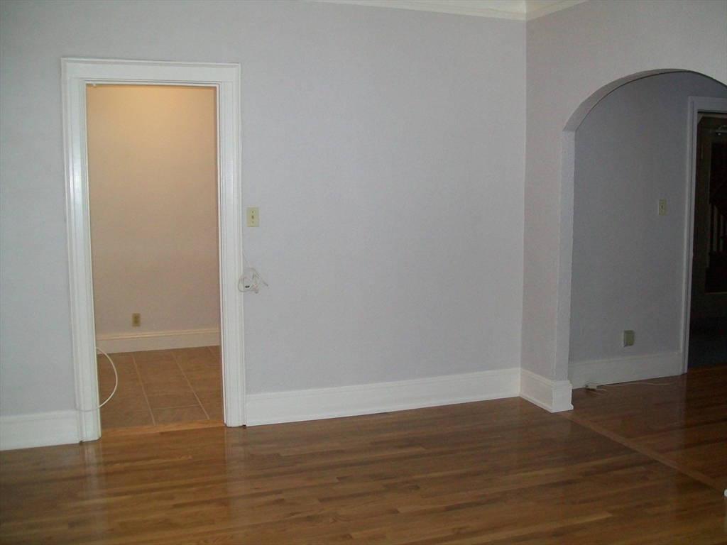8 Chiswick Road, Unit 4 Boston, MA 02135 - Photo 3 of 5