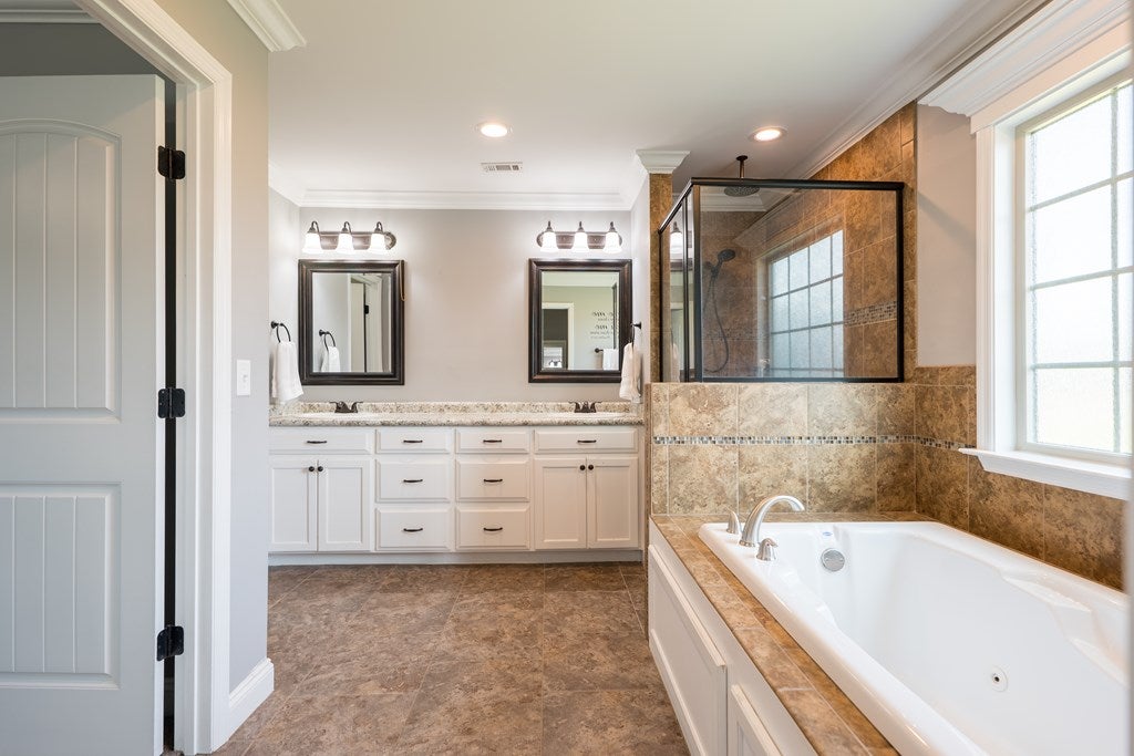 2772 Rabbit Ridge Run Valdosta, GA 31605 - Photo 19 of 34 Gallery Image 19