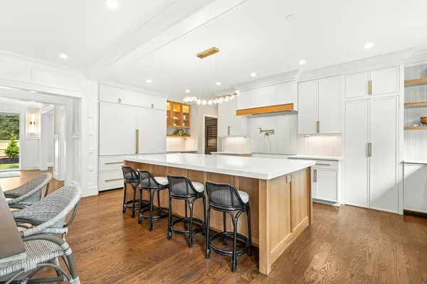 $4,195,000 | 1780 Central Avenue, Needham, MA 02492