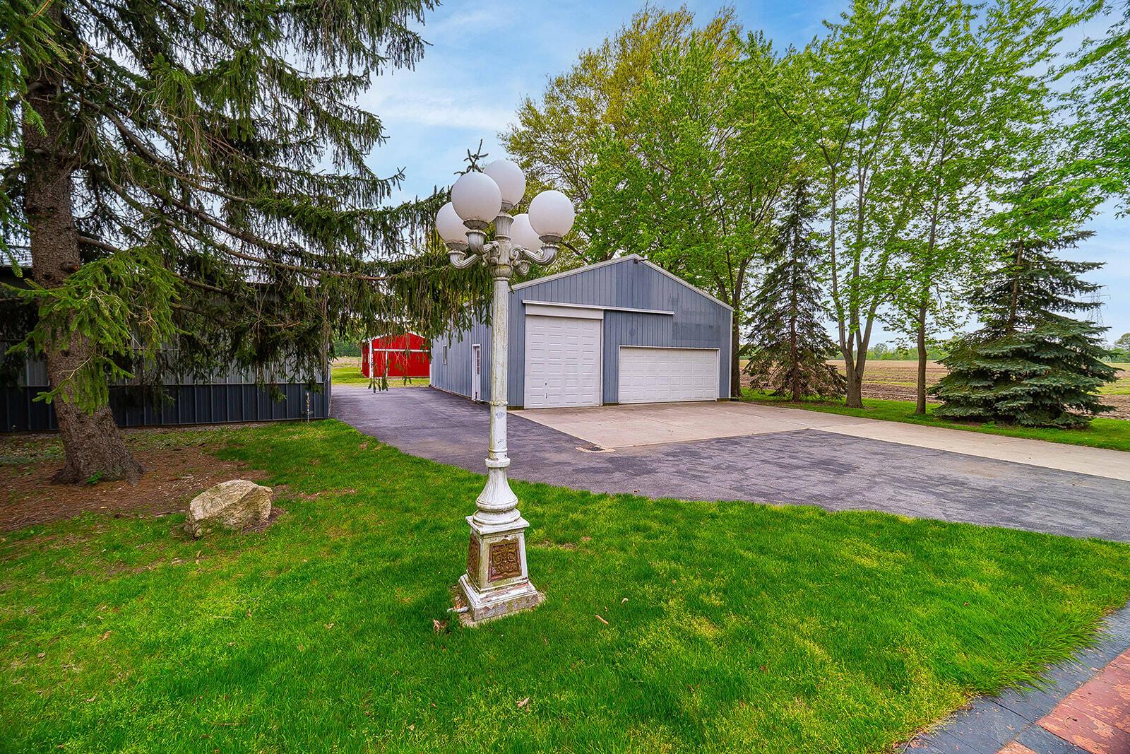 1166 Lutz Road Lima, OH 45801 - Photo 12 of 79 1166 lutz rd-17