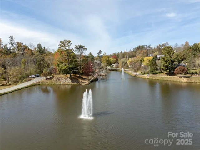 a view of a lake with houses