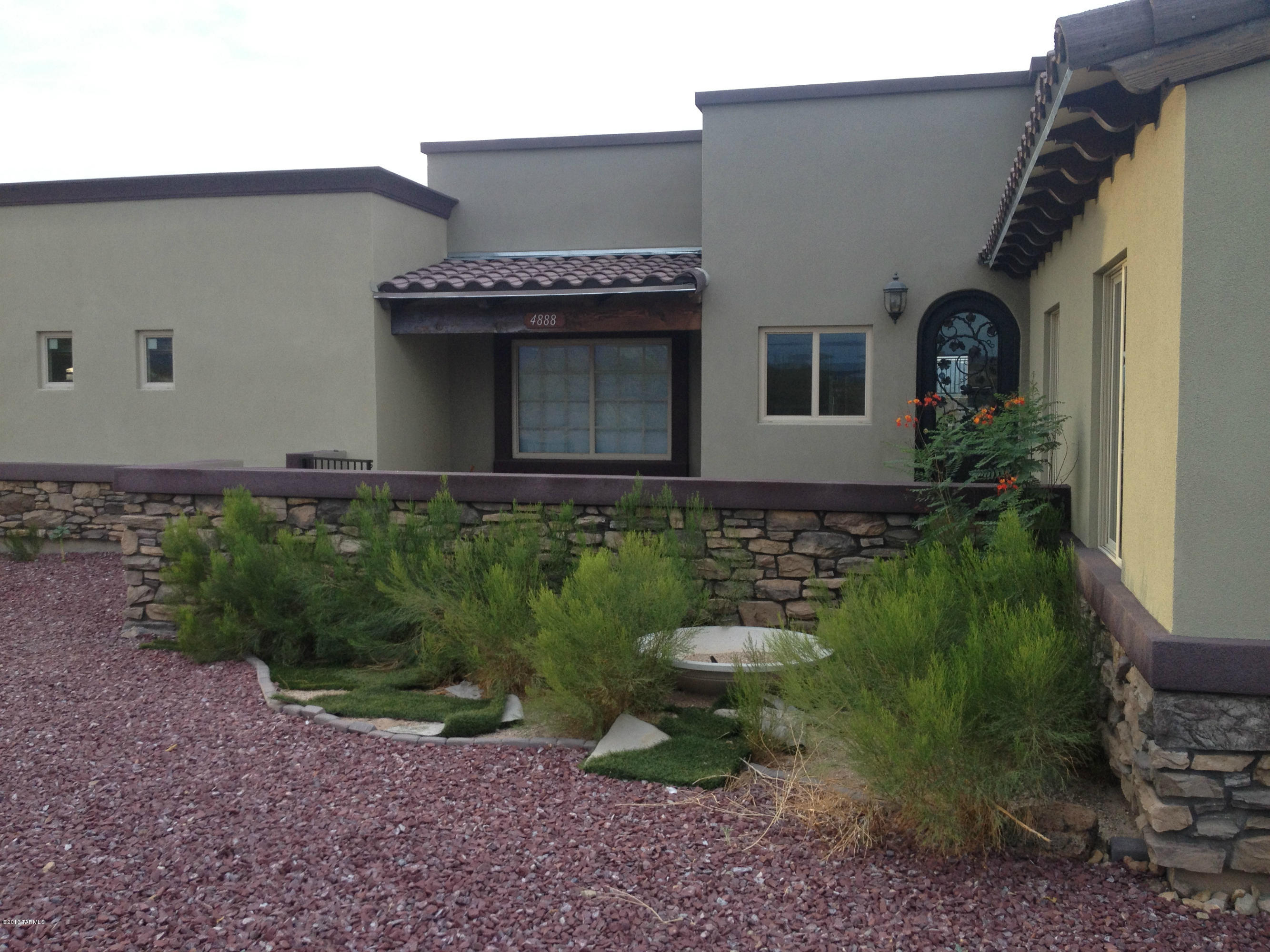 4888 West Sunset Road Tucson, AZ 85743 - Photo 2 of 5 Gallery Image 2