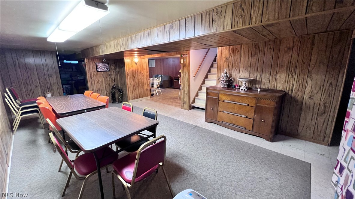 879 Lander Road Cleveland, OH 44143 - Photo 24 of 34