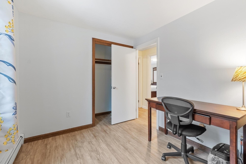 225 Leominster Road Lunenburg, MA 01462 - Photo 20 of 38