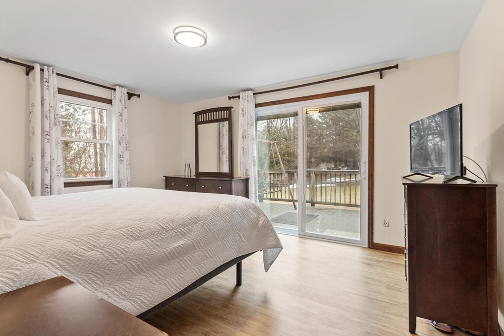 225 Leominster Road Lunenburg, MA 01462 - Photo 21 of 38