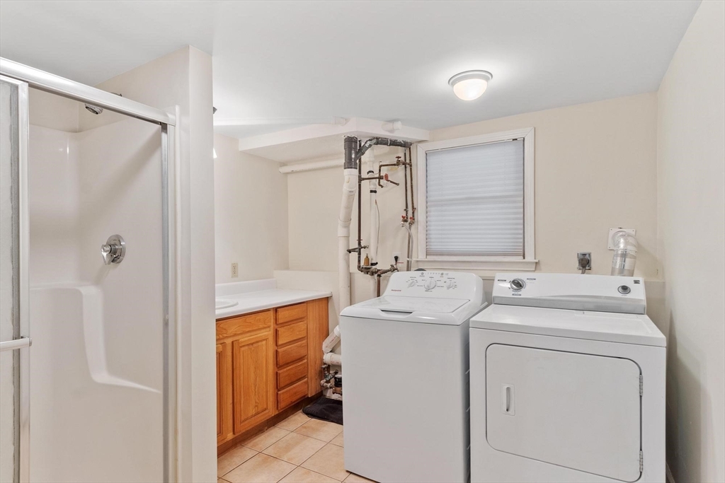 225 Leominster Road Lunenburg, MA 01462 - Photo 25 of 38