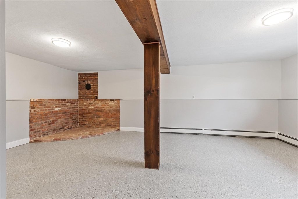 225 Leominster Road Lunenburg, MA 01462 - Photo 29 of 38