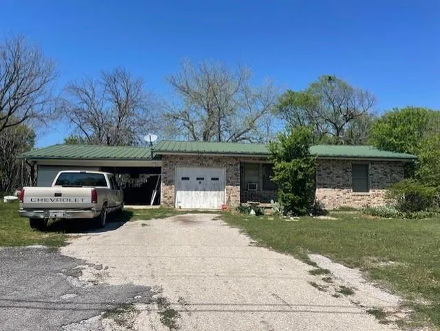 $298,900 | 604 Goshen Road, Springtown, TX 76082