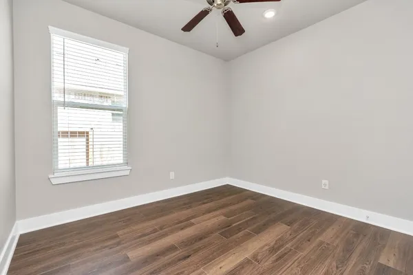 $2,850 | 10526 Moon Valley Lane, Rosharon, TX 77583