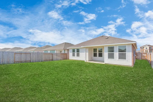 $2,522 | 10526 Moon Valley Lane, Rosharon, TX 77583