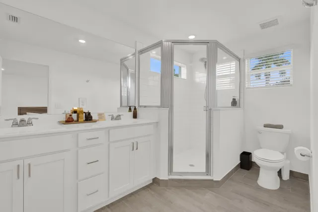 $3,250 | 4246 Lagoon Shore Drive, Lake Worth, FL 33467