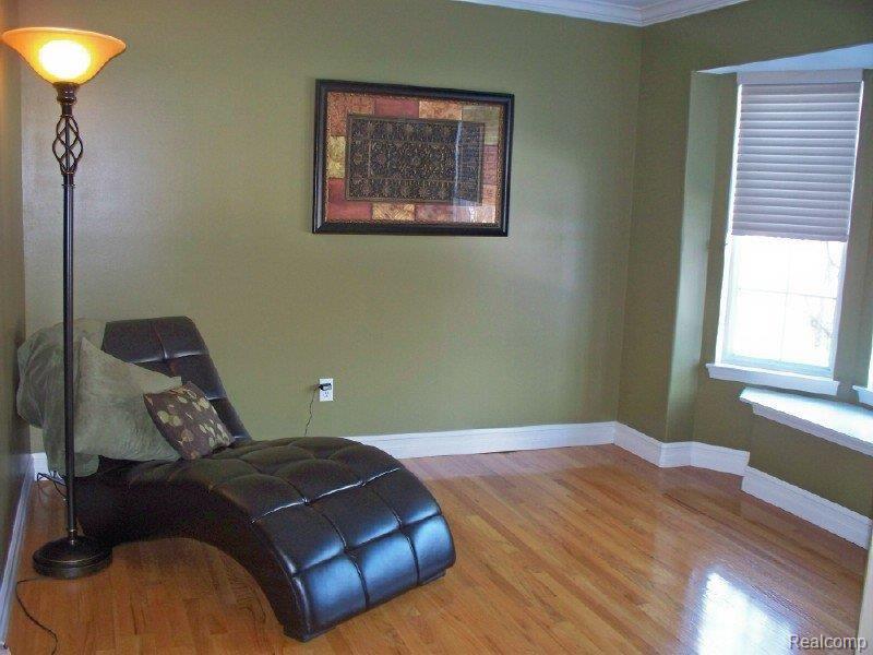 38651 8 Mile Road Livonia, MI 48152 - Photo 10 of 20 8 den area.jpg
