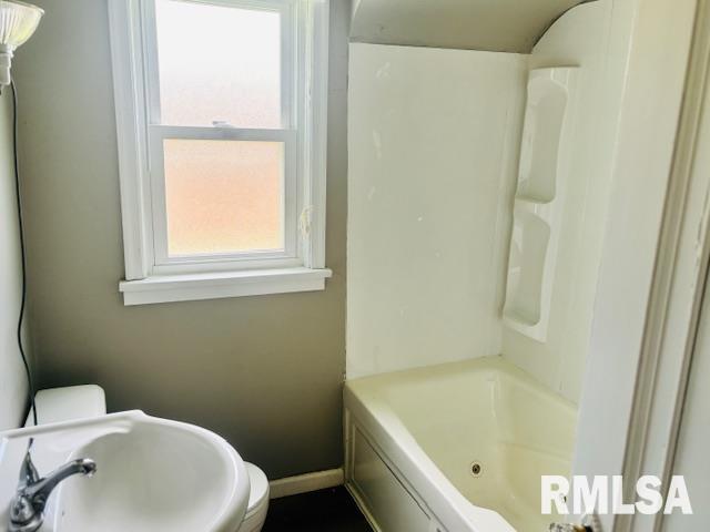 3017 East Enos Avenue Springfield, IL 62702 - Photo 8 of 13