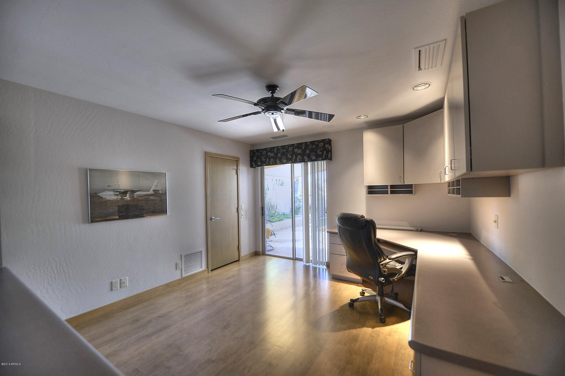 4444 East Camelback Road, Unit 20 Phoenix, AZ 85018 - Photo 17 of 26 019_Office
