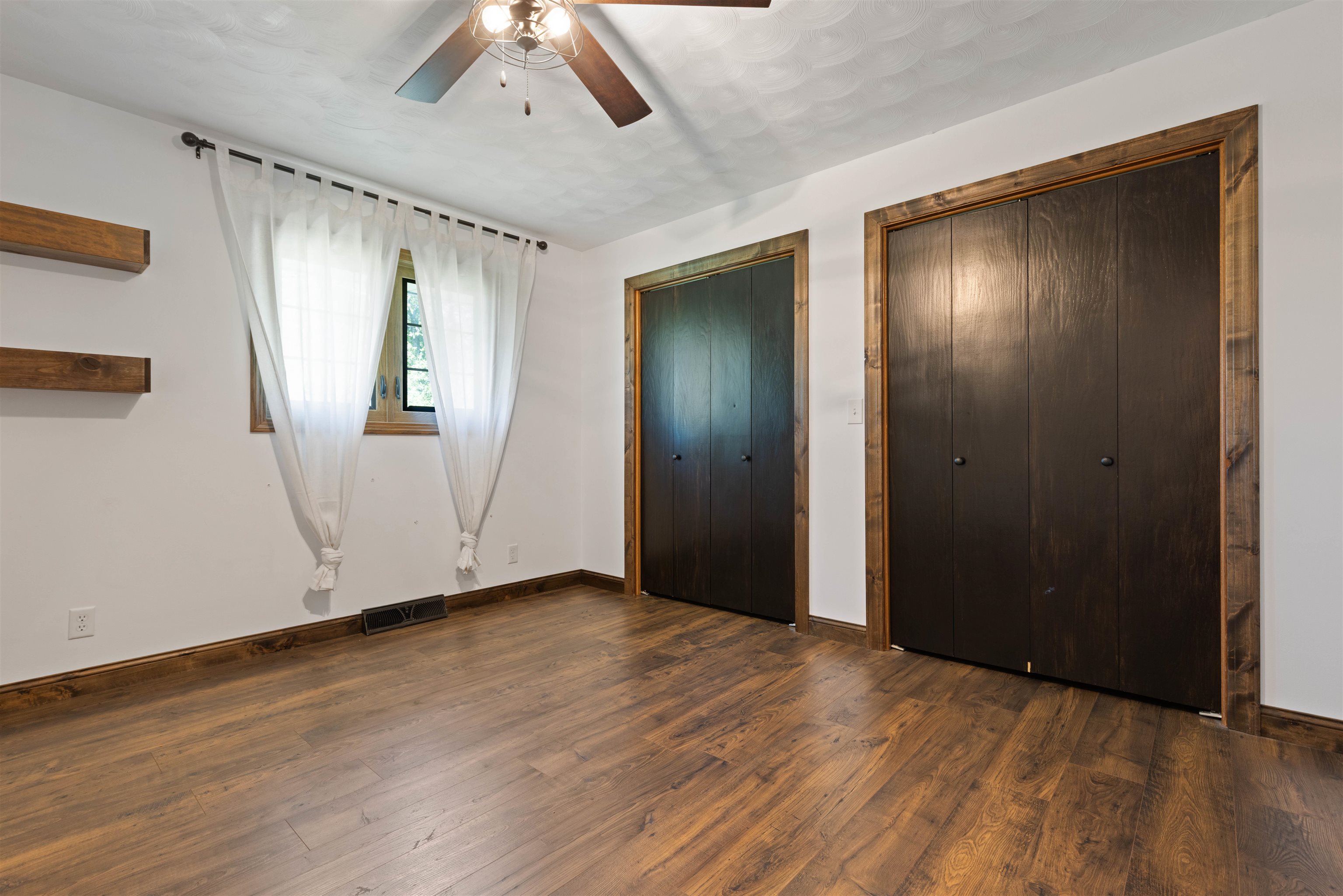 1048 North Blind Road Chana, IL 61015 - Photo 22 of 45