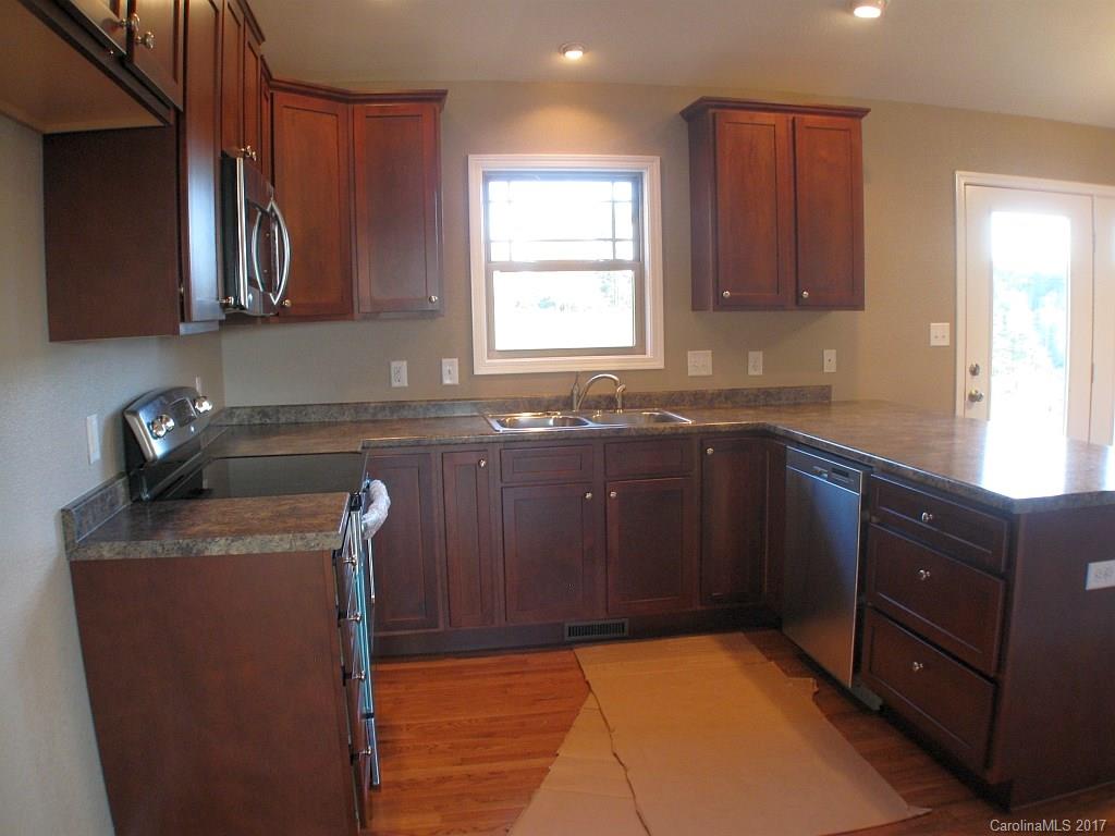 39 Sams Road Weaverville, NC 28787 - Photo 13 of 16 Gallery Image 13