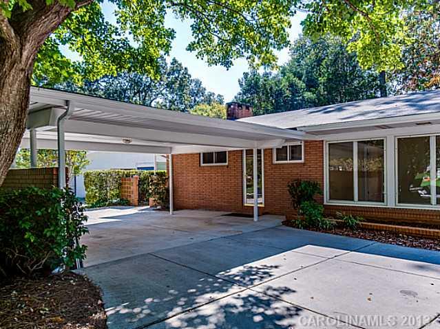 3418 Mountainbrook Road Charlotte, NC 28210 - Photo 2 of 16 Gallery Image 2