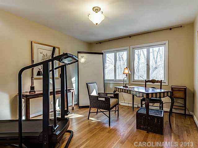 3418 Mountainbrook Road Charlotte, NC 28210 - Photo 12 of 16 Gallery Image 12