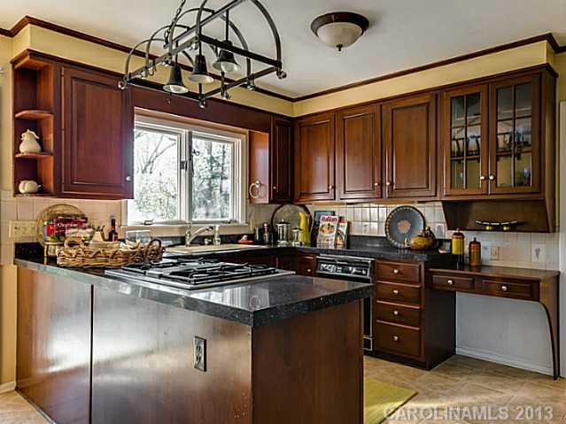 3418 Mountainbrook Road Charlotte, NC 28210 - Photo 6 of 16 Gallery Image 6