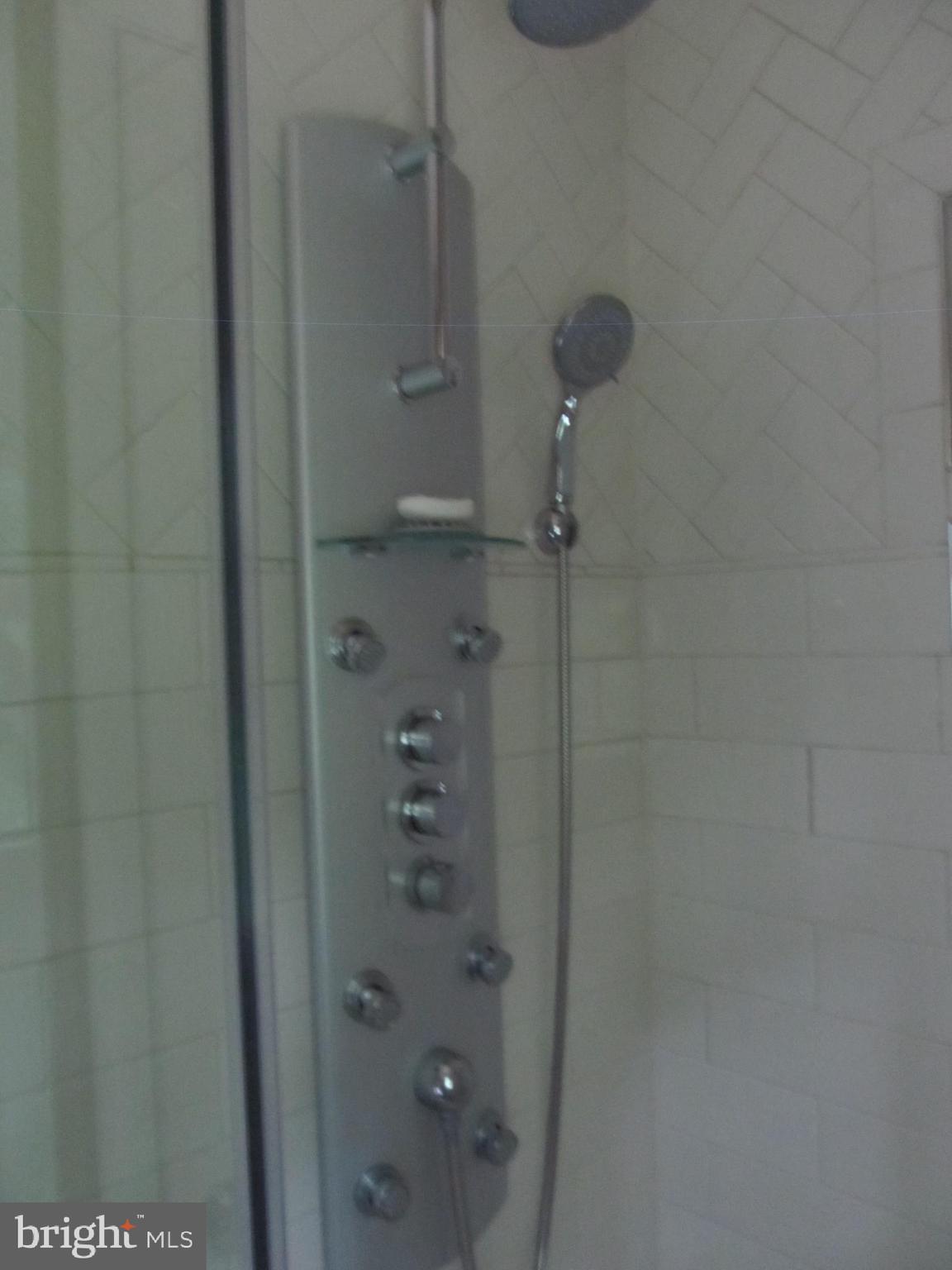 5 Ridgecliff Court Kingsville, MD 21087 - Photo 33 of 43 Shower faucet with body sprays