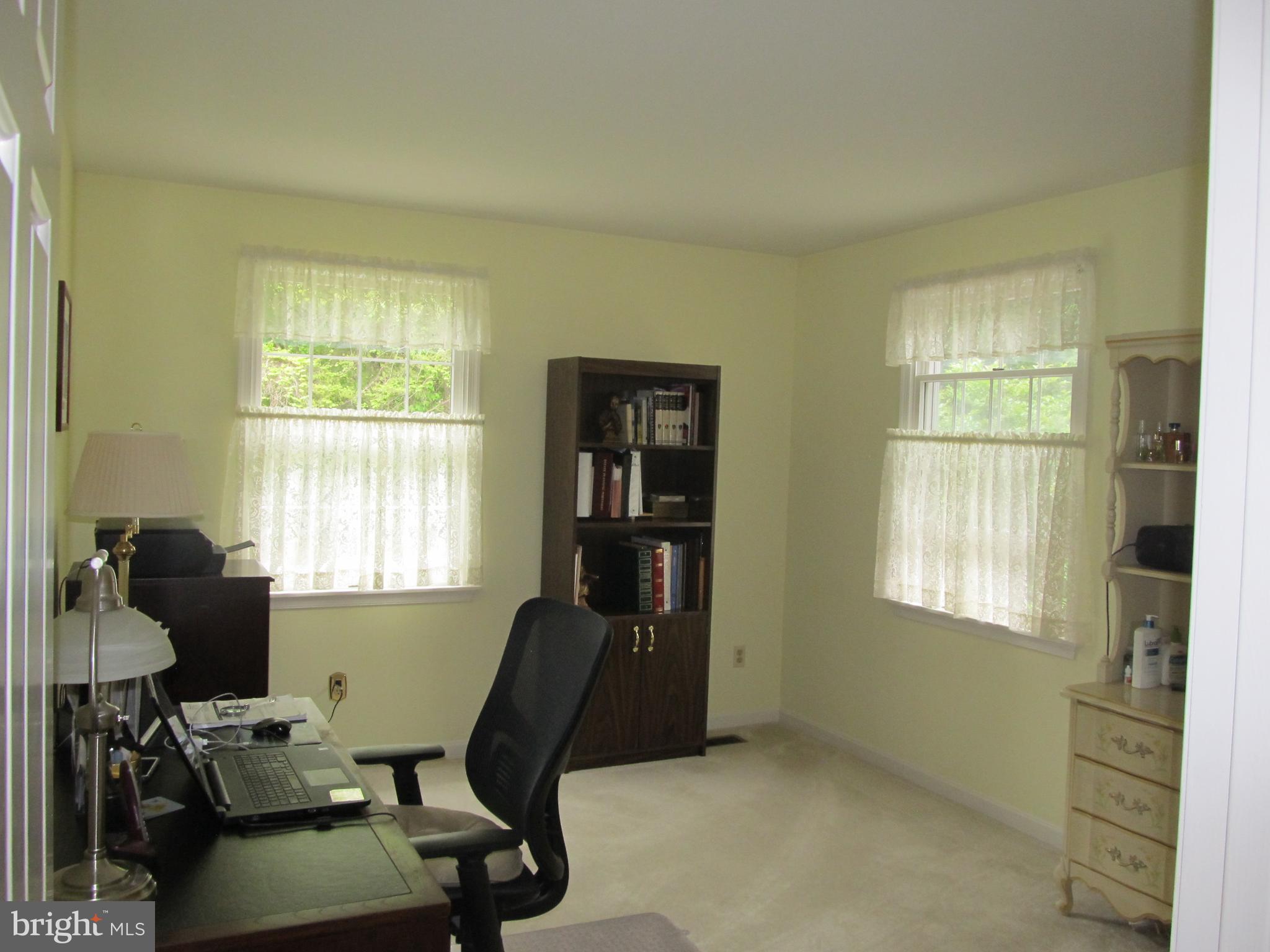 5 Ridgecliff Court Kingsville, MD 21087 - Photo 36 of 43 Bedroom #4 currently set up as home office