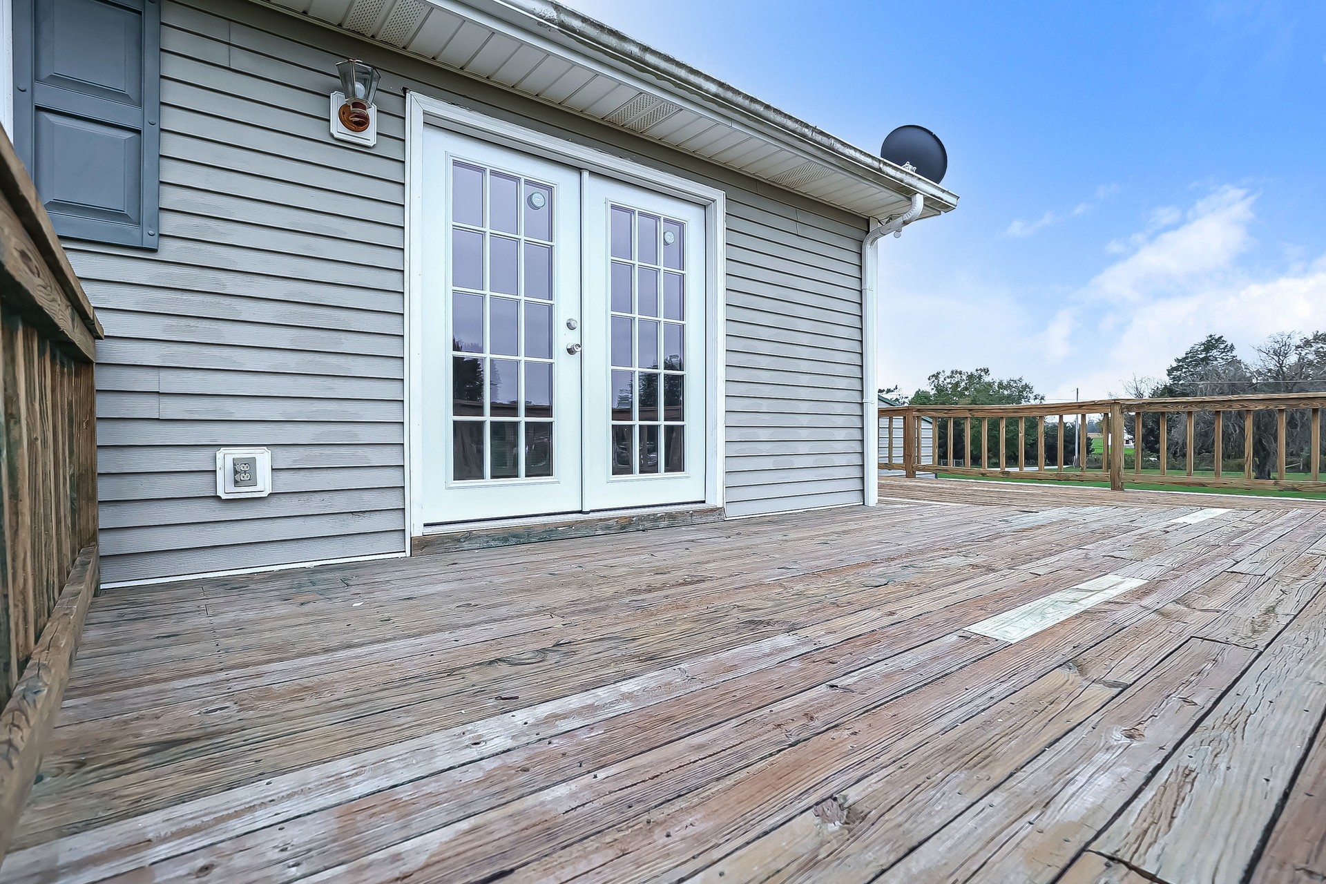 285 Tom Ferrell Road Portland, TN 37148 - Photo 22 of 25 a porch with wooden floor