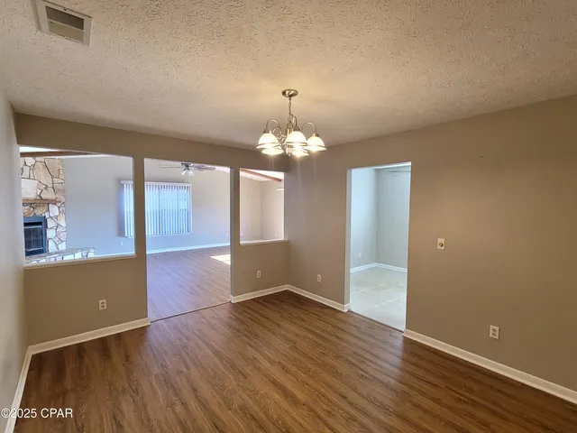 $1,900 | 1425 South Gay Avenue, Panama City, FL 32404