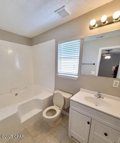 $1,900 | 1425 South Gay Avenue, Panama City, FL 32404