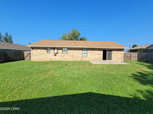 $1,900 | 1425 South Gay Avenue, Panama City, FL 32404