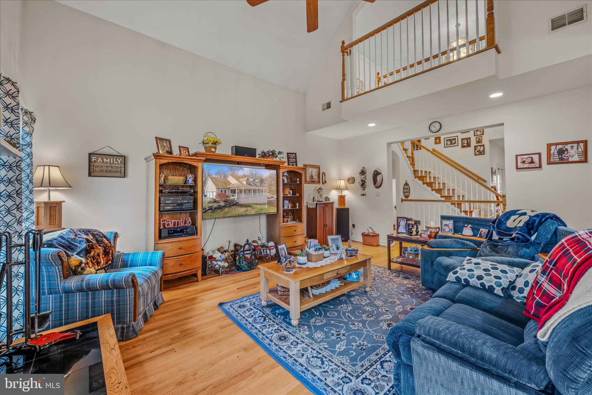 7020 Debold Road Thurmont, MD 21788 - Photo 25 of 83 a living room with furniture and a rug