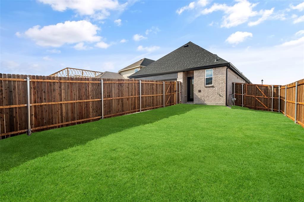 620 Blakelys Way Fate, TX 75189 - Photo 20 of 22