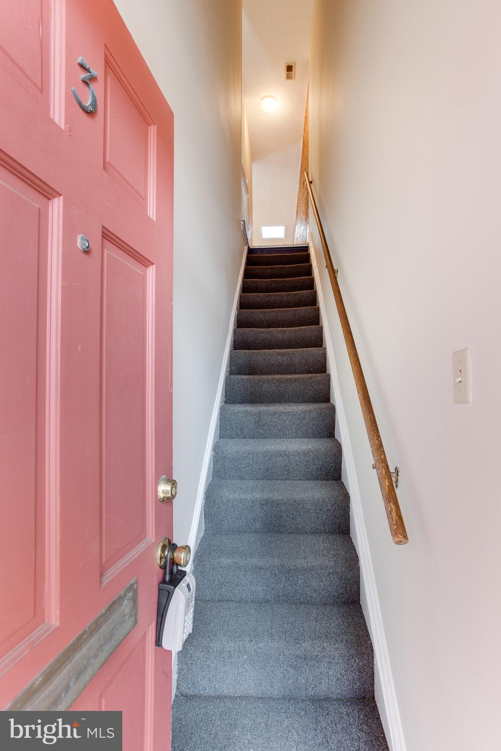 1948 3rd Street Northwest Washington, DC 20001 - Photo 4 of 32 Unit #3 vacant. EZ access for you with your agent.