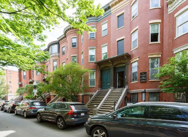 $6,975 | 20 Braddock Park, Unit A, Boston, MA 02116