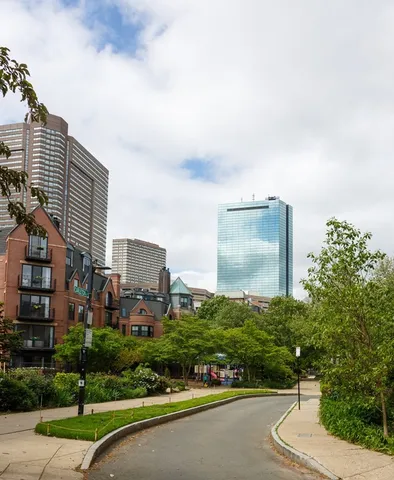 $6,975 | 20 Braddock Park, Unit A, Boston, MA 02116