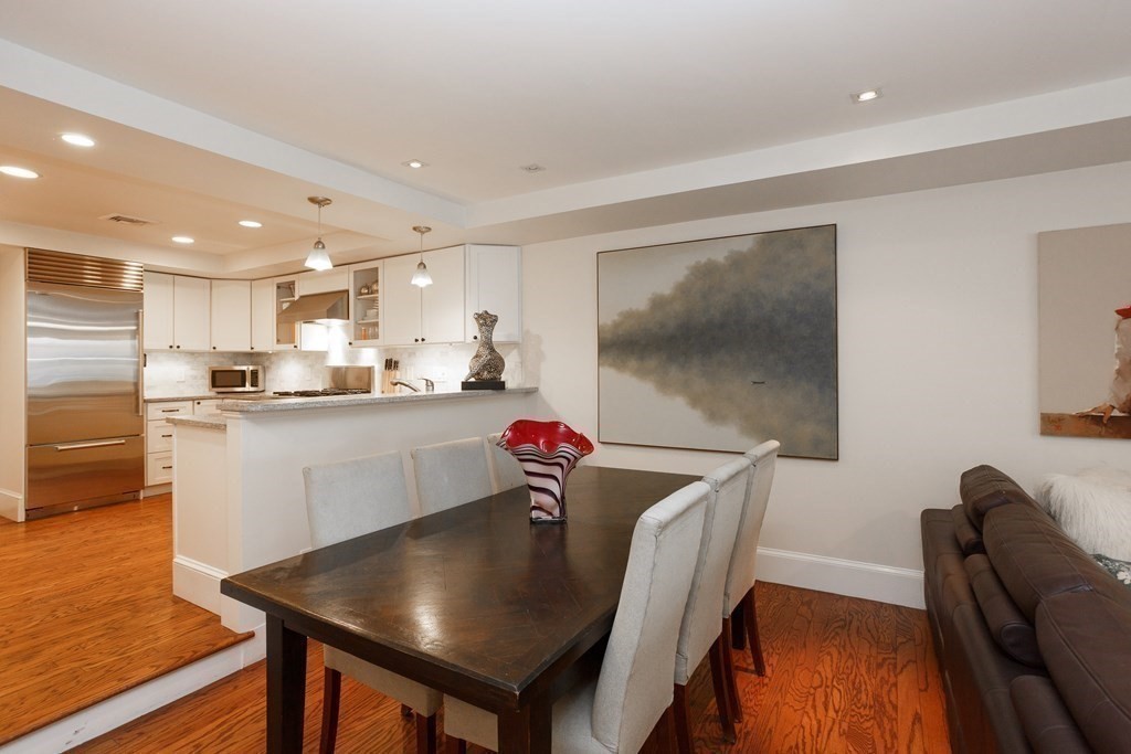 20 Braddock Park, Unit A Boston, MA 02116 - Photo 6 of 18