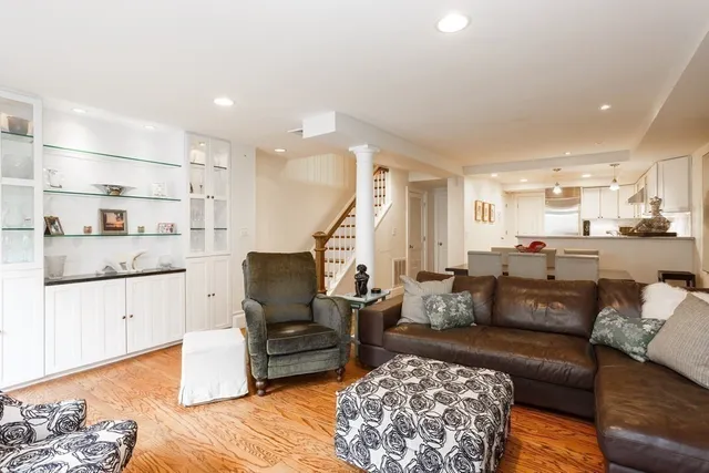 $6,975 | 20 Braddock Park, Unit A, Boston, MA 02116